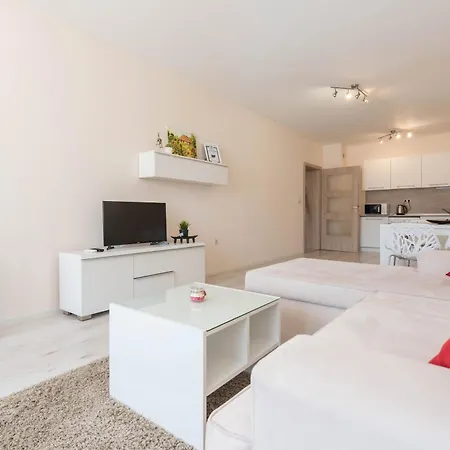 Апартаменти Seaside *